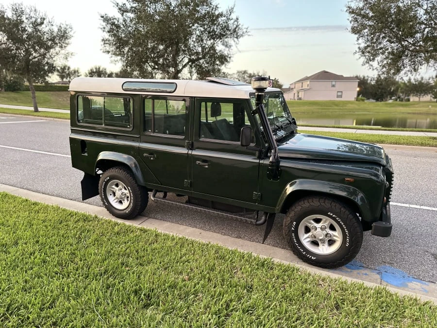 1999 Land Rover Defender 110 - Image 20 of 31
