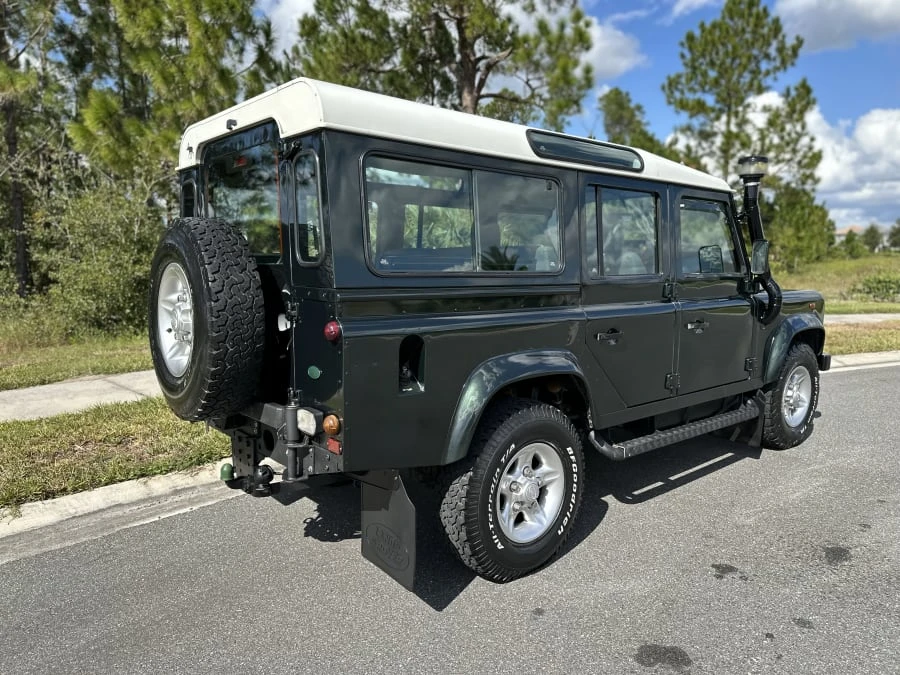 1999 Land Rover Defender 110 - Image 3 of 31