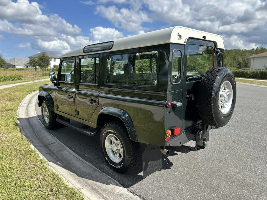 1999 Land Rover Defender 110 - Image 5 of 31