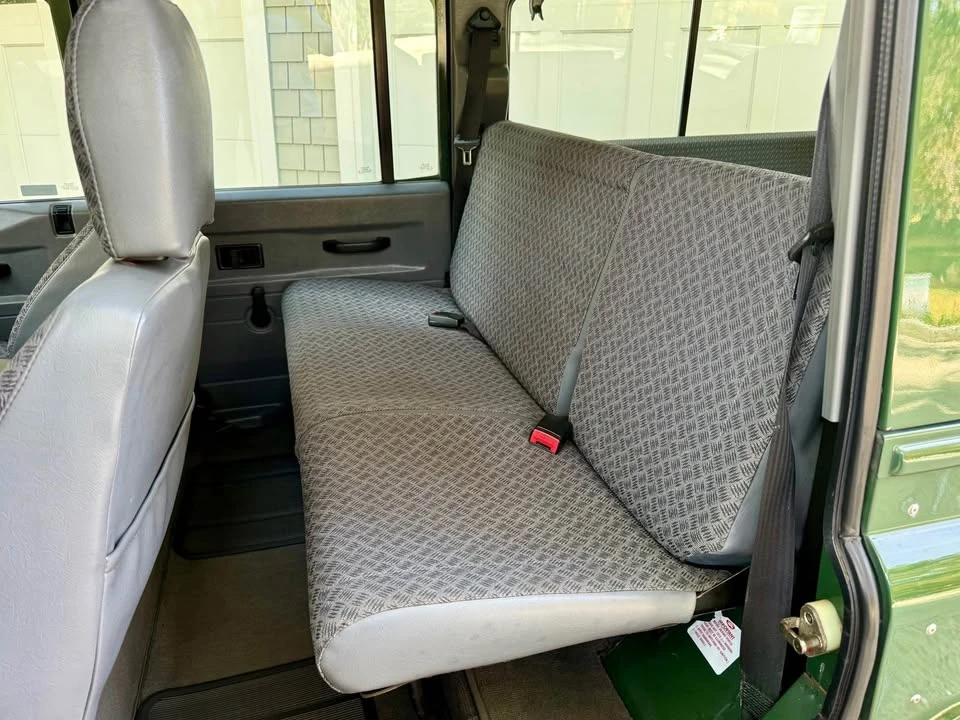 1999 Land Rover Defender 110 - Image 8 of 14
