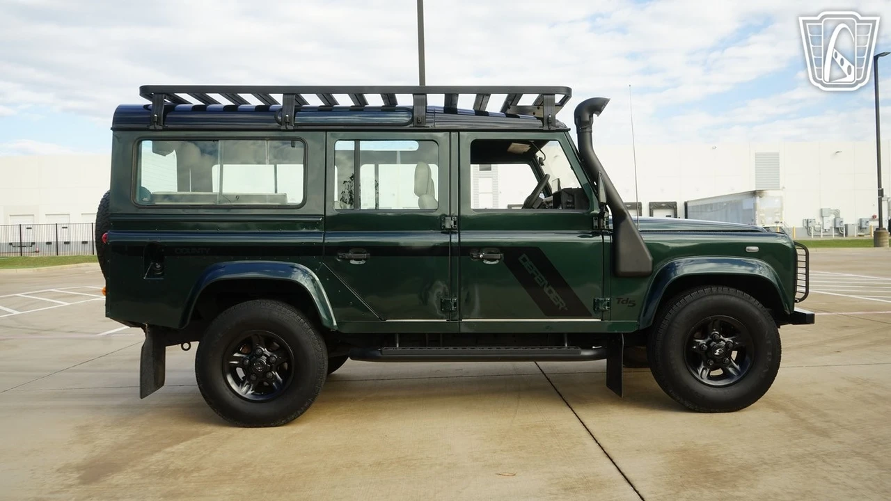 1999 Land Rover Defender 110 - Image 20 of 21