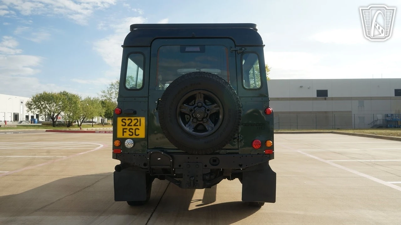 1999 Land Rover Defender 110 - Image 14 of 21