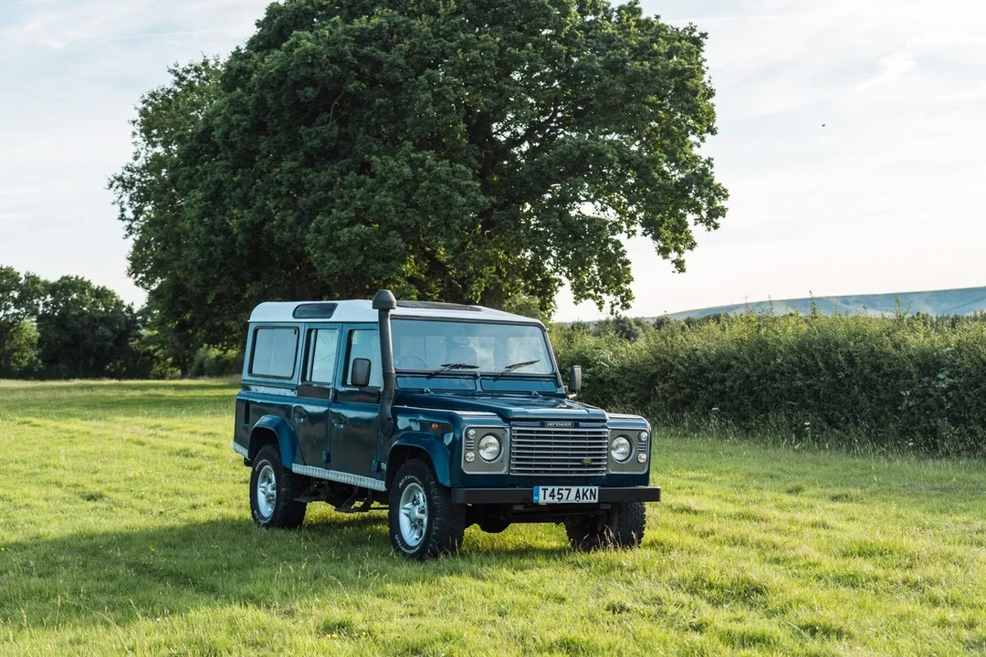 1999 Land Rover Defender 110 - Image 26 of 30