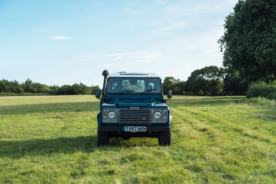1999 Land Rover Defender 110 - Image 26 of 30