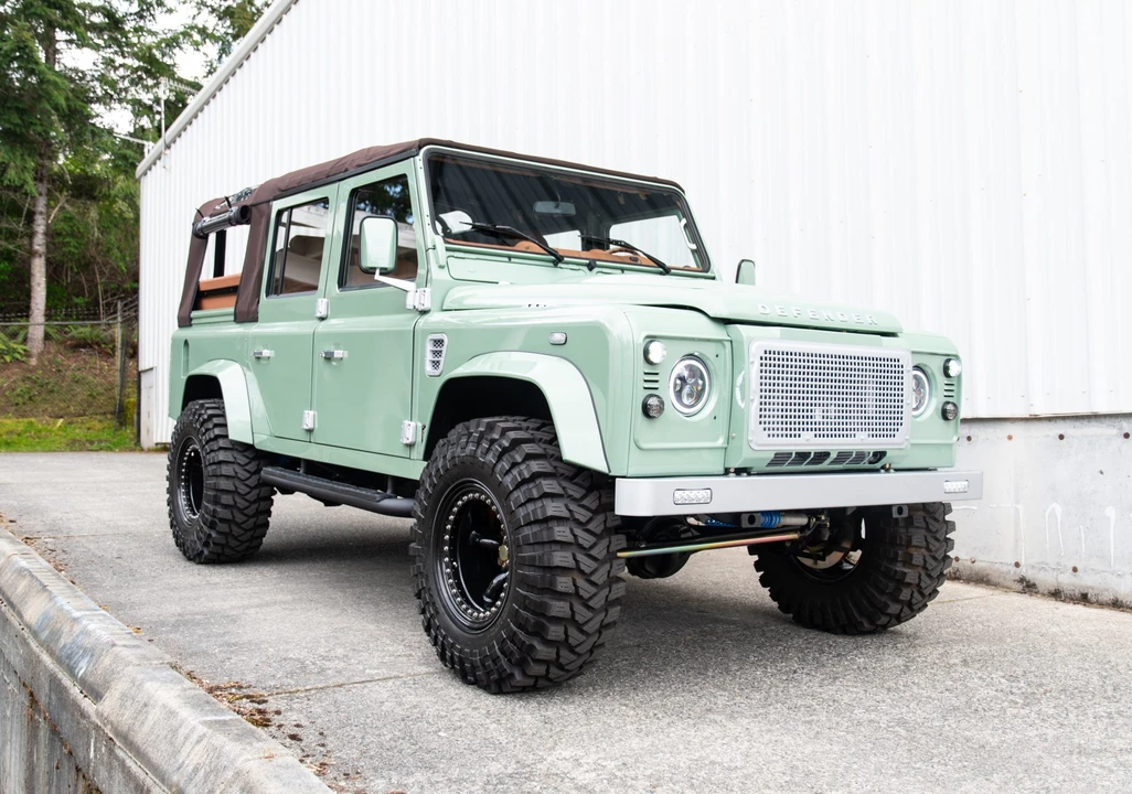 1999 Land Rover Defender 110 - Image 4 of 31