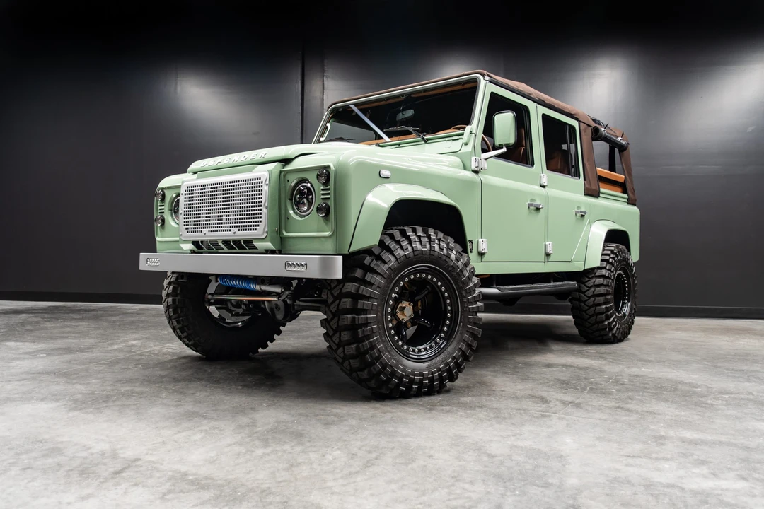 1999 Land Rover Defender 110 - Image 24 of 31