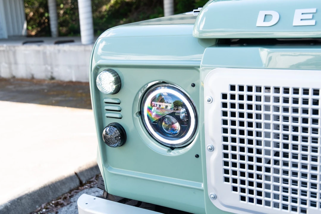 1999 Land Rover Defender 110 - Image 31 of 31