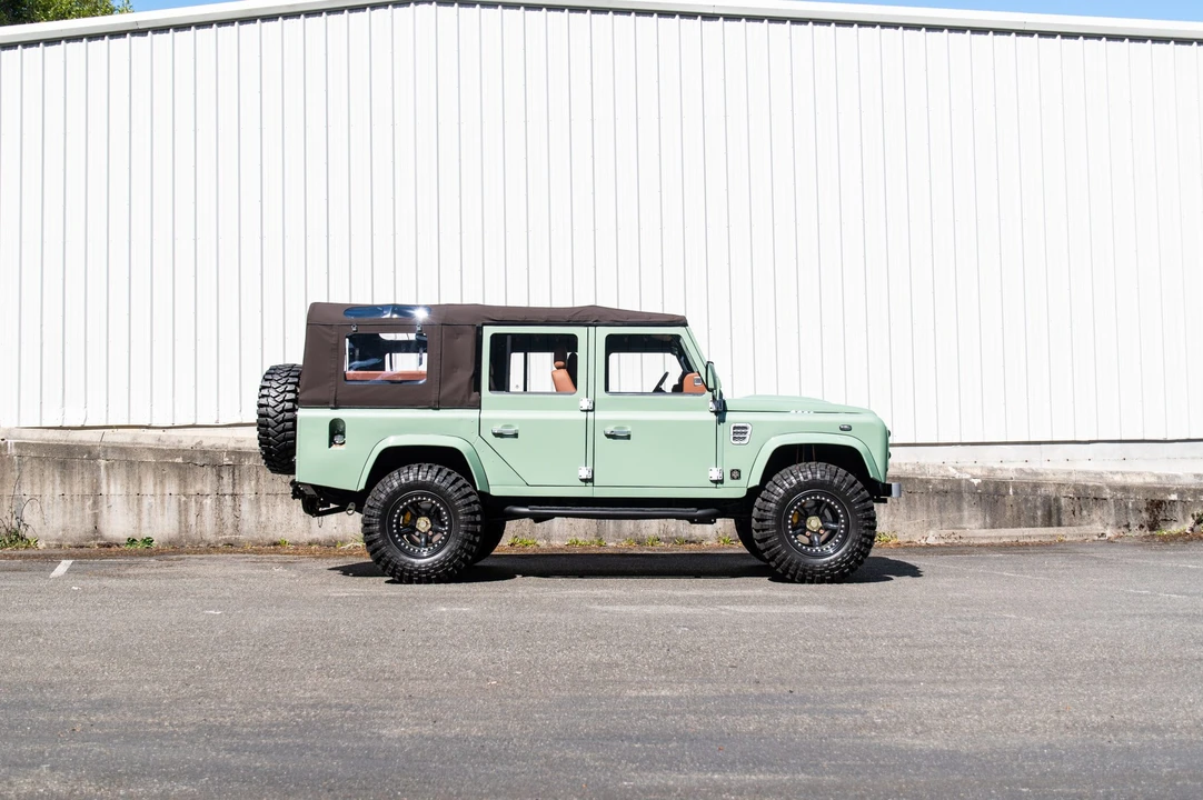 1999 Land Rover Defender 110 - Image 21 of 31