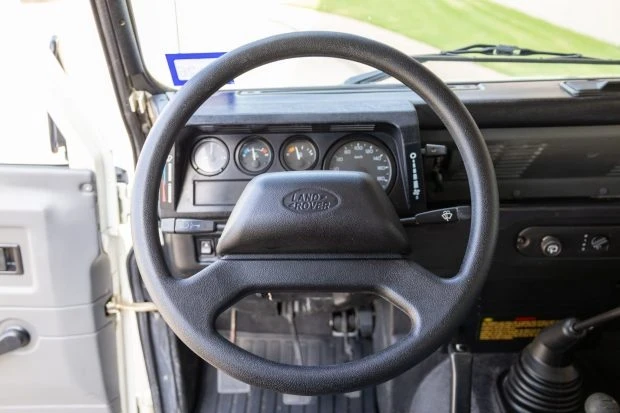 1999 Land Rover Defender 110 - Image 5 of 8