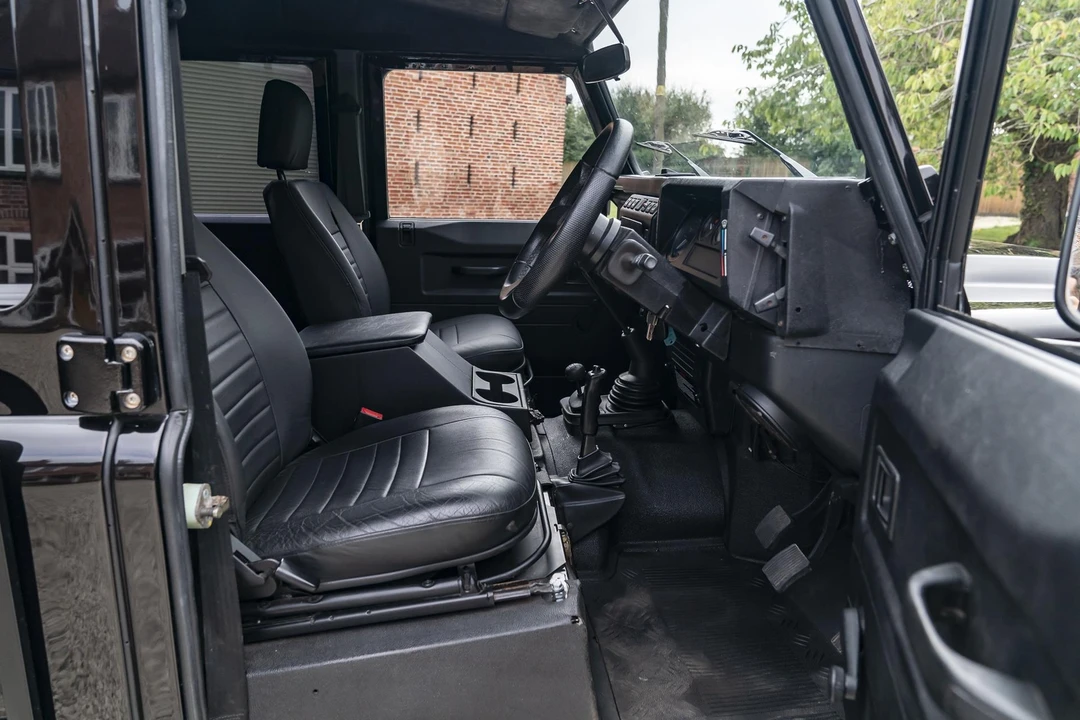 1999 Land Rover Defender 110 - Image 13 of 21
