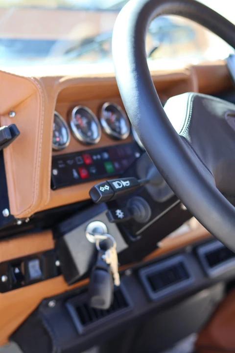 1999 Land Rover Defender - Image 15 of 21