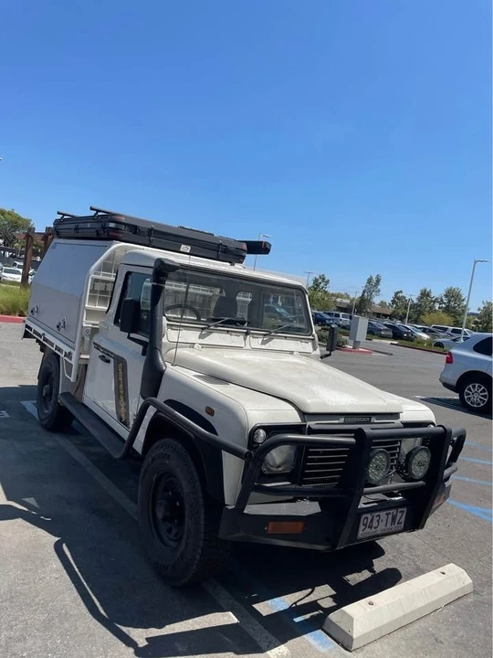 1999 Land Rover Defender 110 - Image 3 of 21