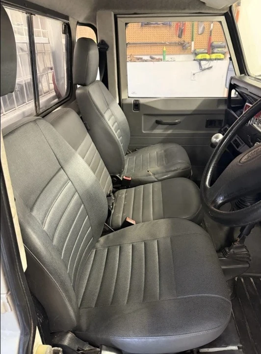 1999 Land Rover Defender 110 - Image 5 of 21