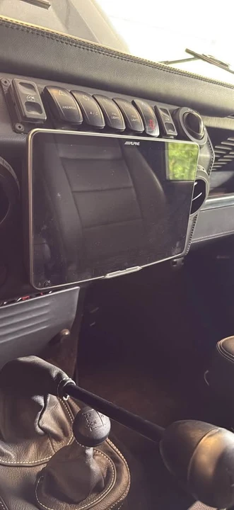 1999 Land Rover Defender 130 - Image 11 of 13
