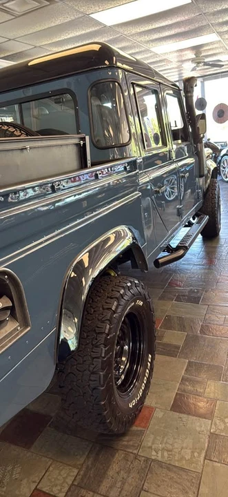 1999 Land Rover Defender 130 - Image 5 of 13