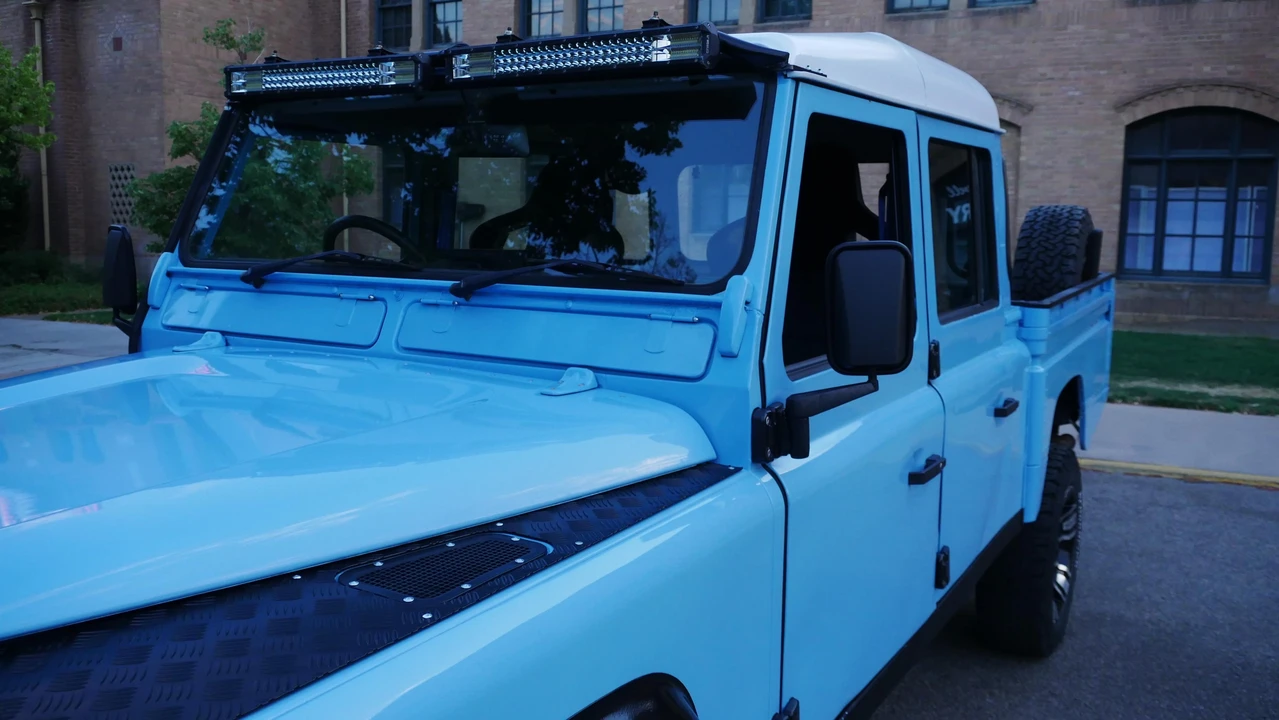 1999 Land Rover Defender 130 - Image 26 of 31