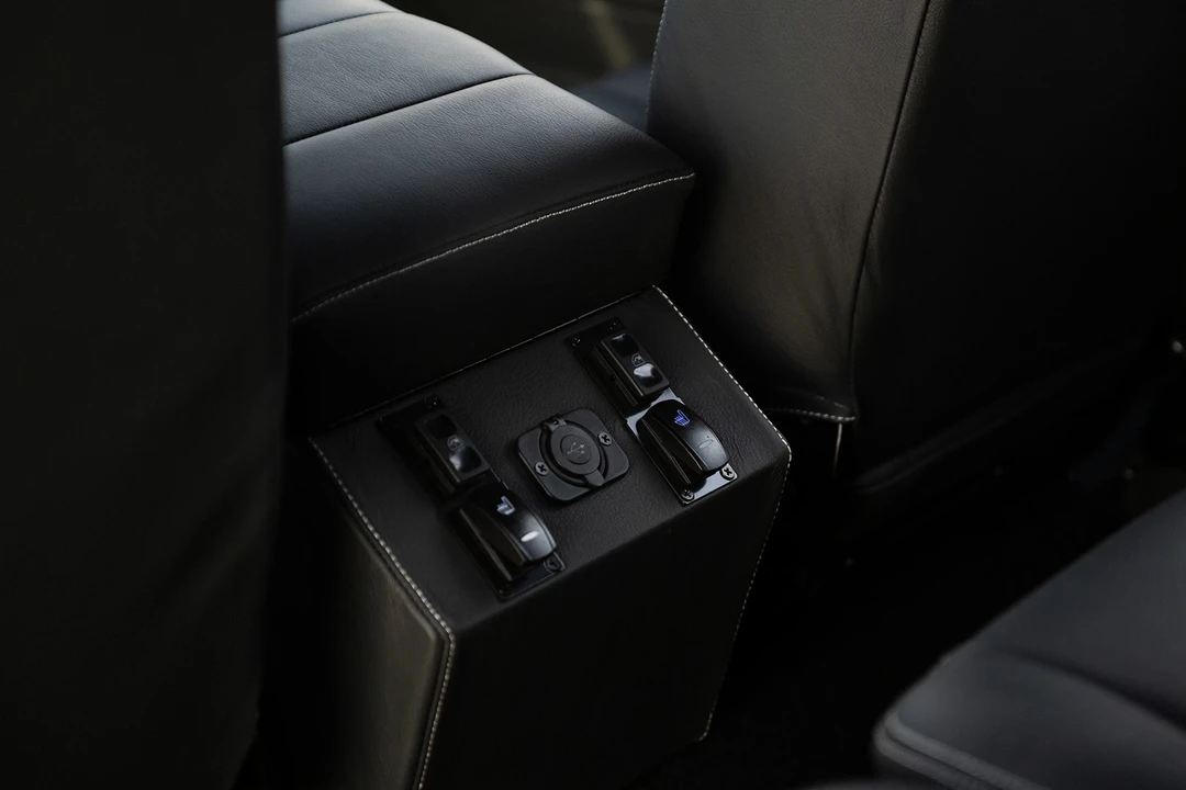 1999 Land Rover Defender 130 - Image 15 of 15