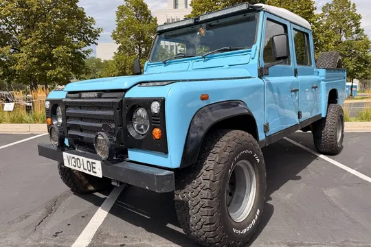 1999 Land Rover Defender 130 Td5 Hi-Cap 5-Speed