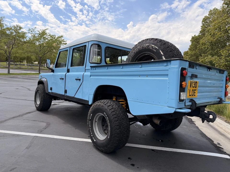 1999 Land Rover Defender 130 - Image 11 of 31
