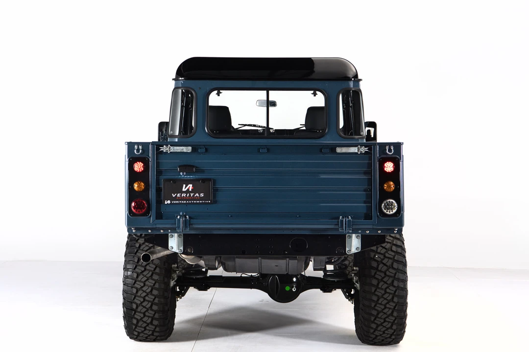 1999 Land Rover Defender 130 - Image 9 of 31