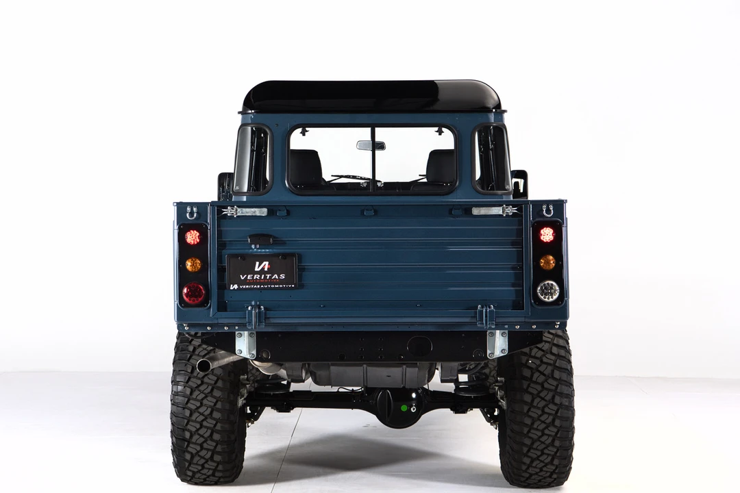 1999 Land Rover Defender 130 - Image 10 of 31