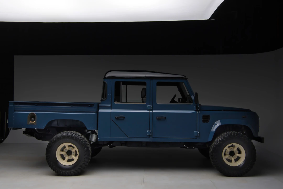 1999 Land Rover Defender 130 - Image 7 of 31