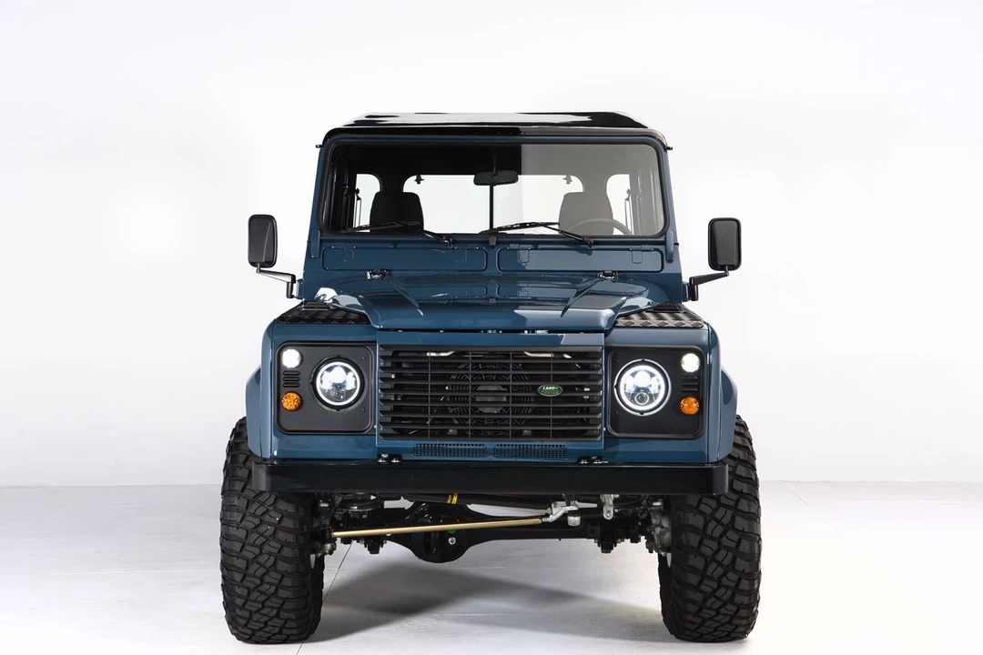 1999 Land Rover Defender 130 - Image 4 of 31
