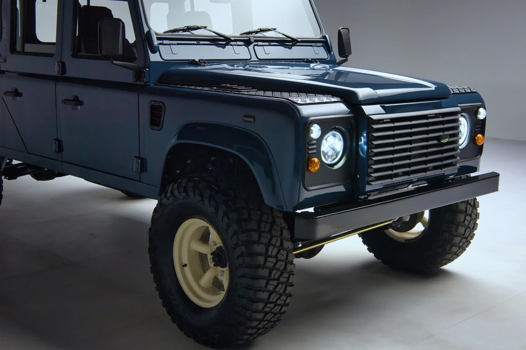 1999 Land Rover Defender 130 - Image 18 of 31