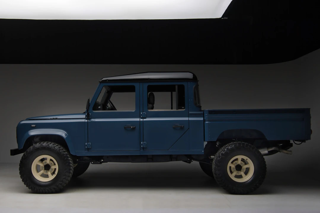 1999 Land Rover Defender 130 - Image 14 of 31
