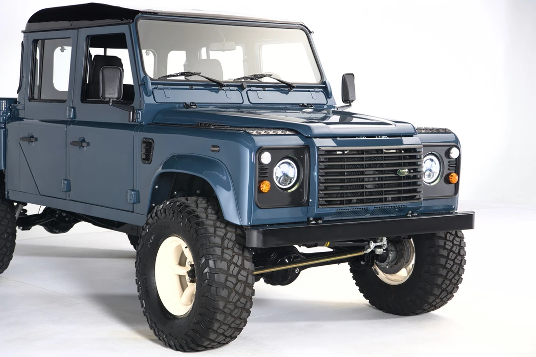1999 Land Rover Defender 130 - Image 17 of 31