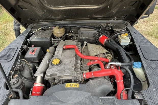 1999 Land Rover Defender 130 - Image 6 of 8