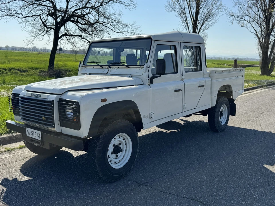 1999 Land Rover Defender 130 - Image 5 of 31