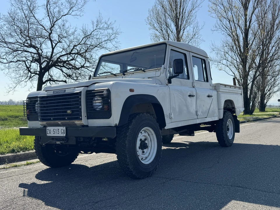1999 Land Rover Defender 130 - Image 8 of 31