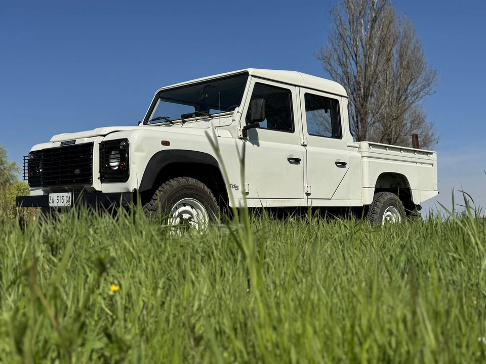 1999 Land Rover Defender 130 - Image 3 of 31