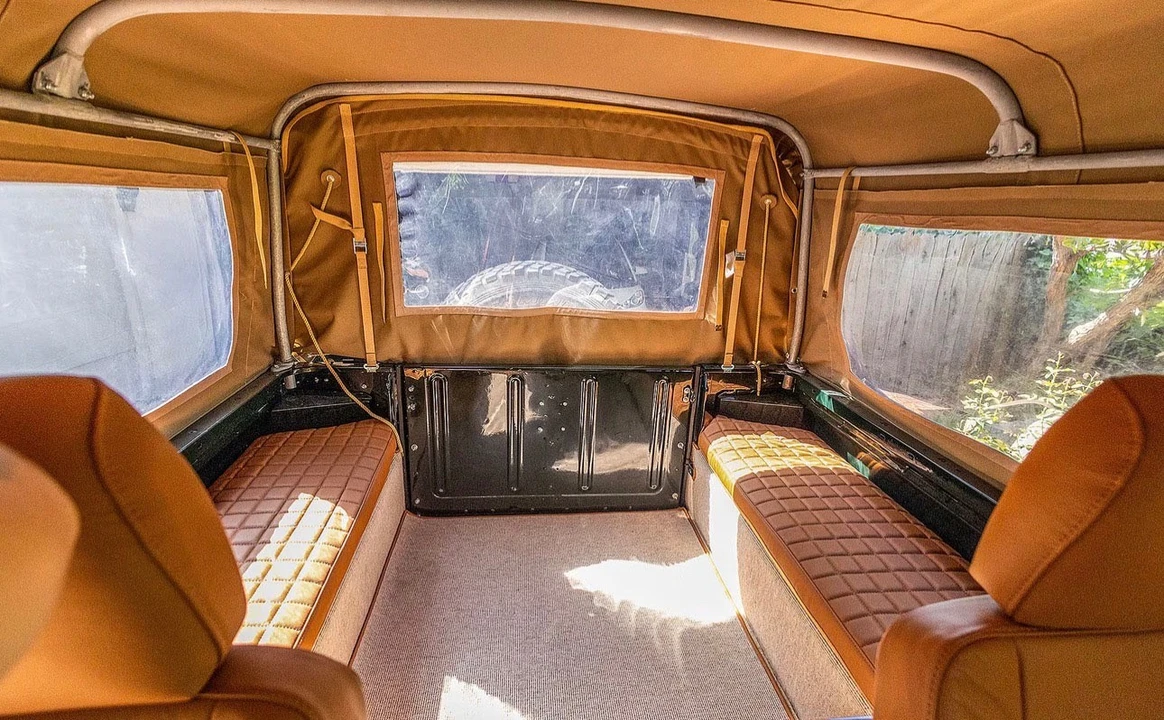 1999 Land Rover Defender - Image 14 of 31