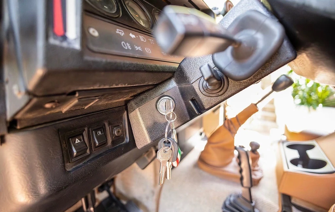 1999 Land Rover Defender - Image 19 of 31