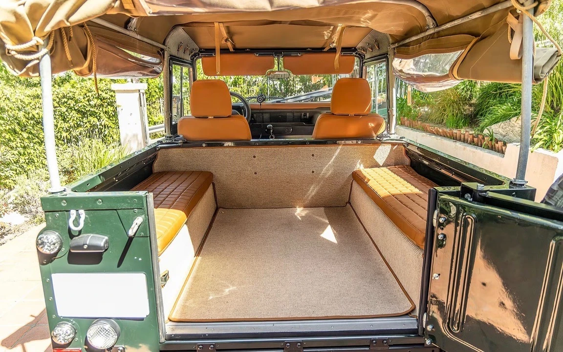 1999 Land Rover Defender - Image 10 of 31
