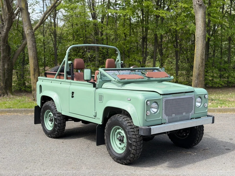 1999 Land Rover Defender 90 - Image 8 of 31