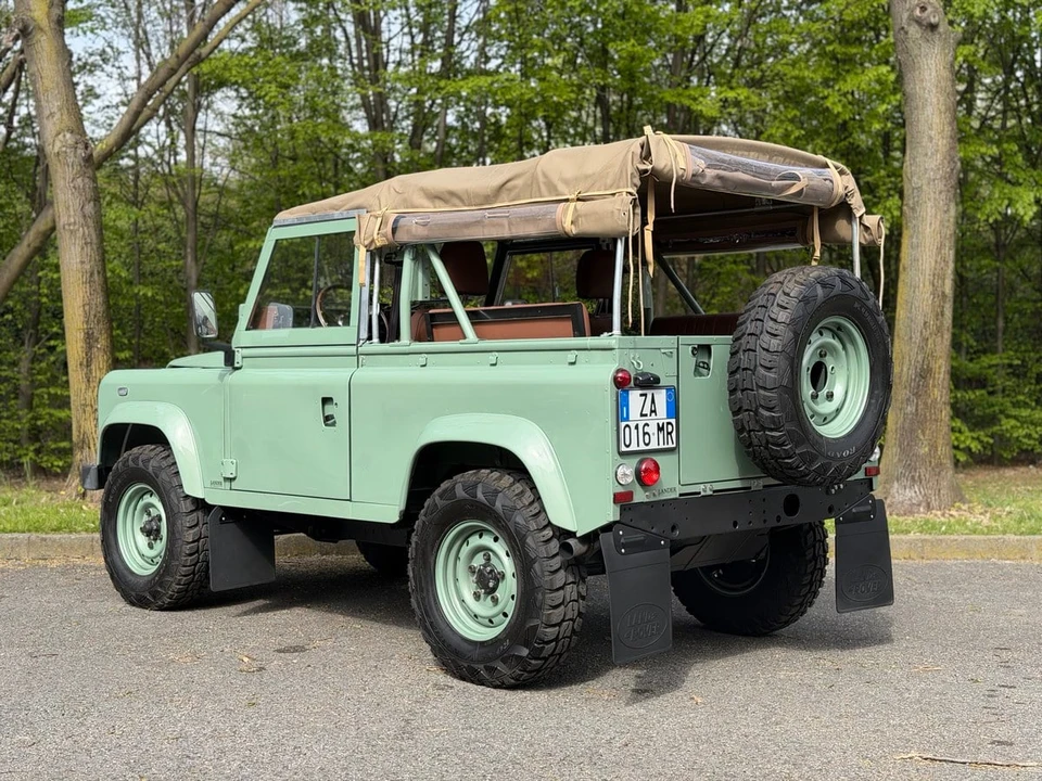 1999 Land Rover Defender 90 - Image 22 of 31