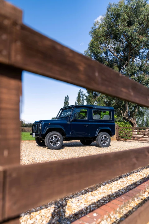 1999 Land Rover Defender 90 - Image 30 of 31