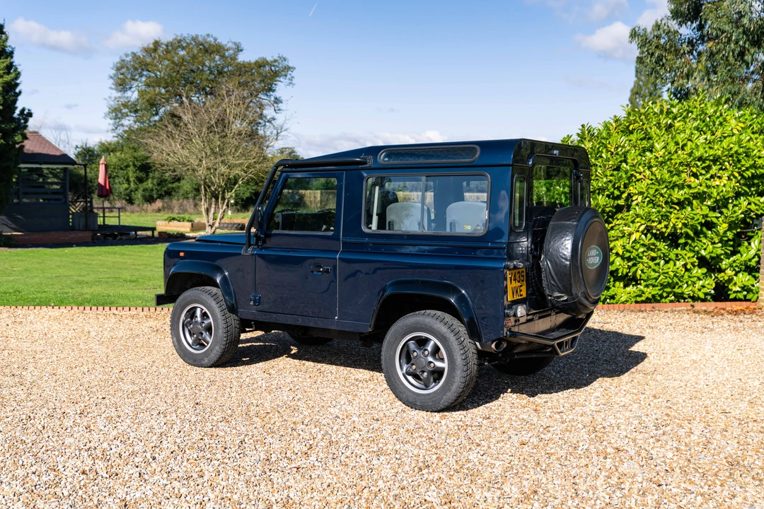 1999 Land Rover Defender 90 - Image 16 of 31