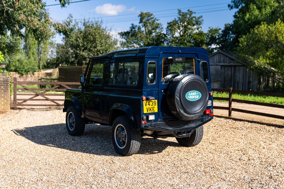 1999 Land Rover Defender 90 - Image 25 of 31