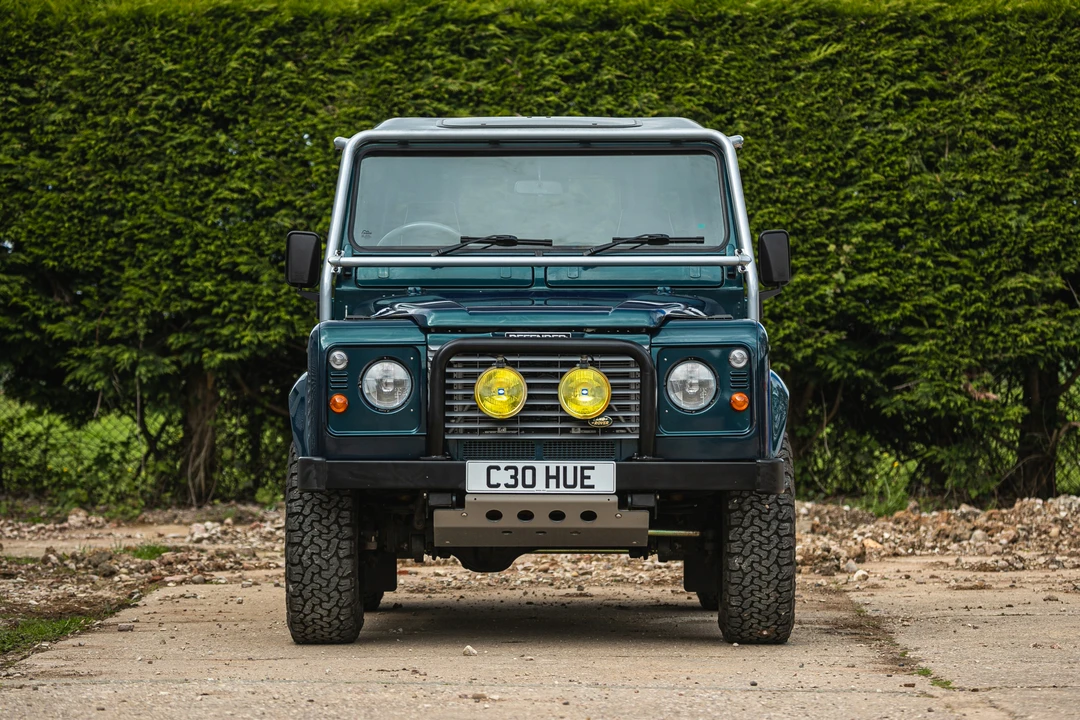 1999 Land Rover Defender 90 - Image 2 of 31