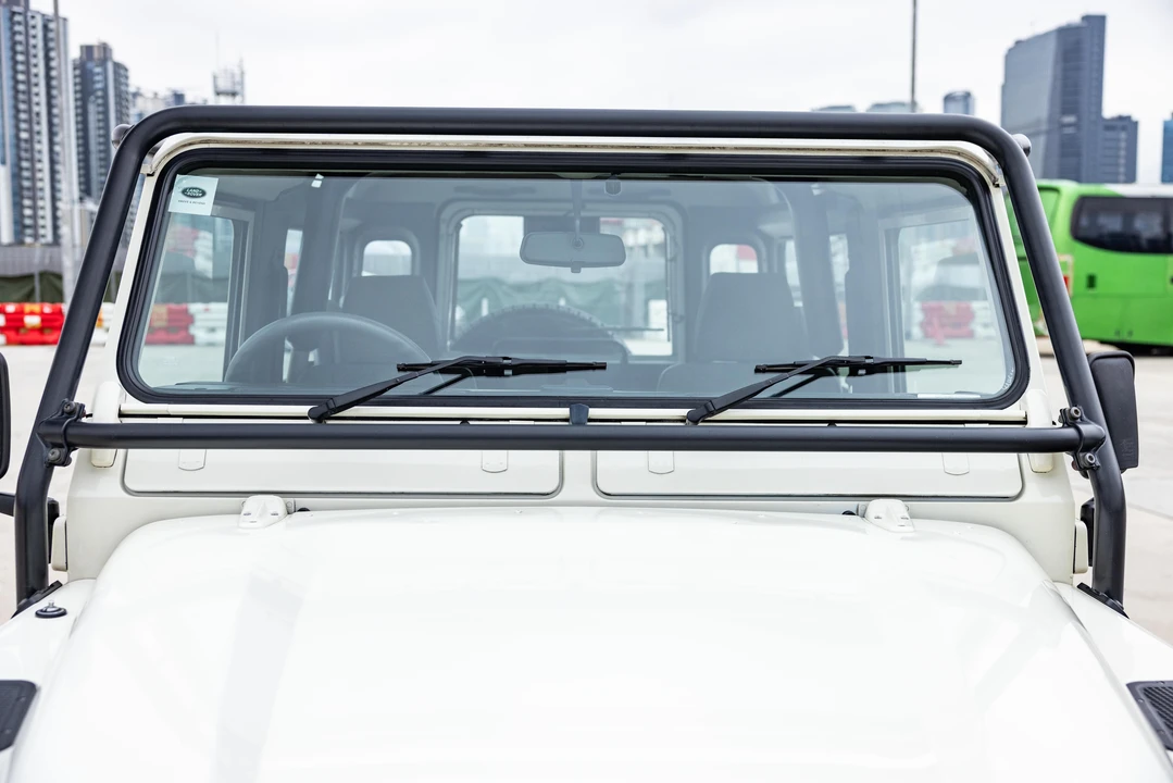 1999 Land Rover Defender 90 - Image 28 of 31
