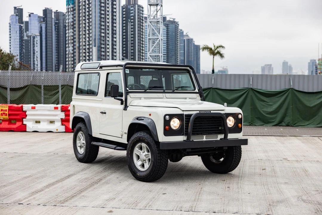 1999 Land Rover Defender 90 - Image 7 of 31
