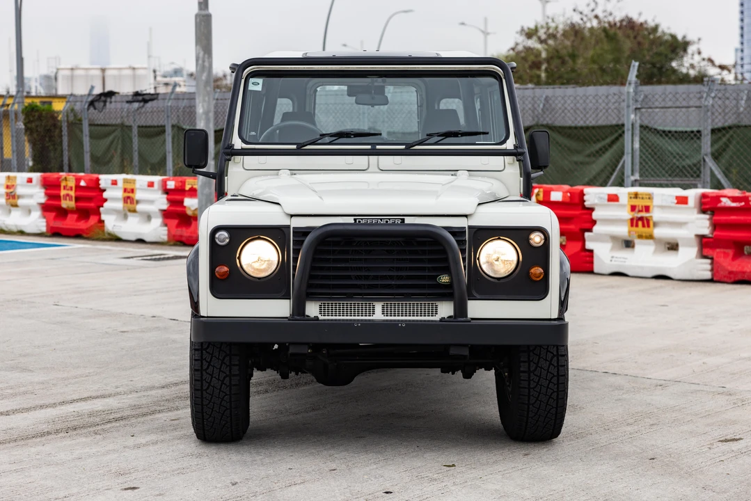 1999 Land Rover Defender 90 - Image 2 of 31