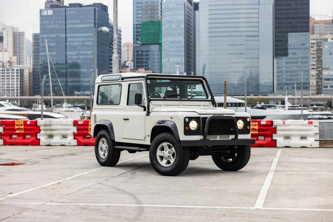 1999 Land Rover Defender 90 - Image 14 of 31