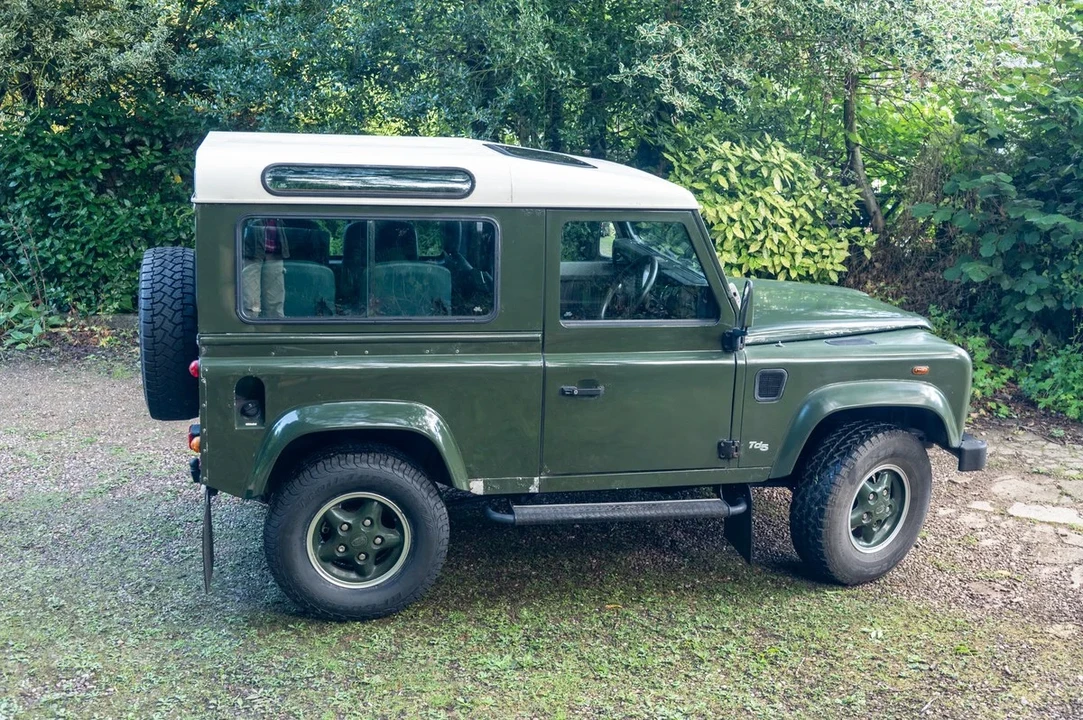 1999 Land Rover Defender 90 - Image 4 of 30