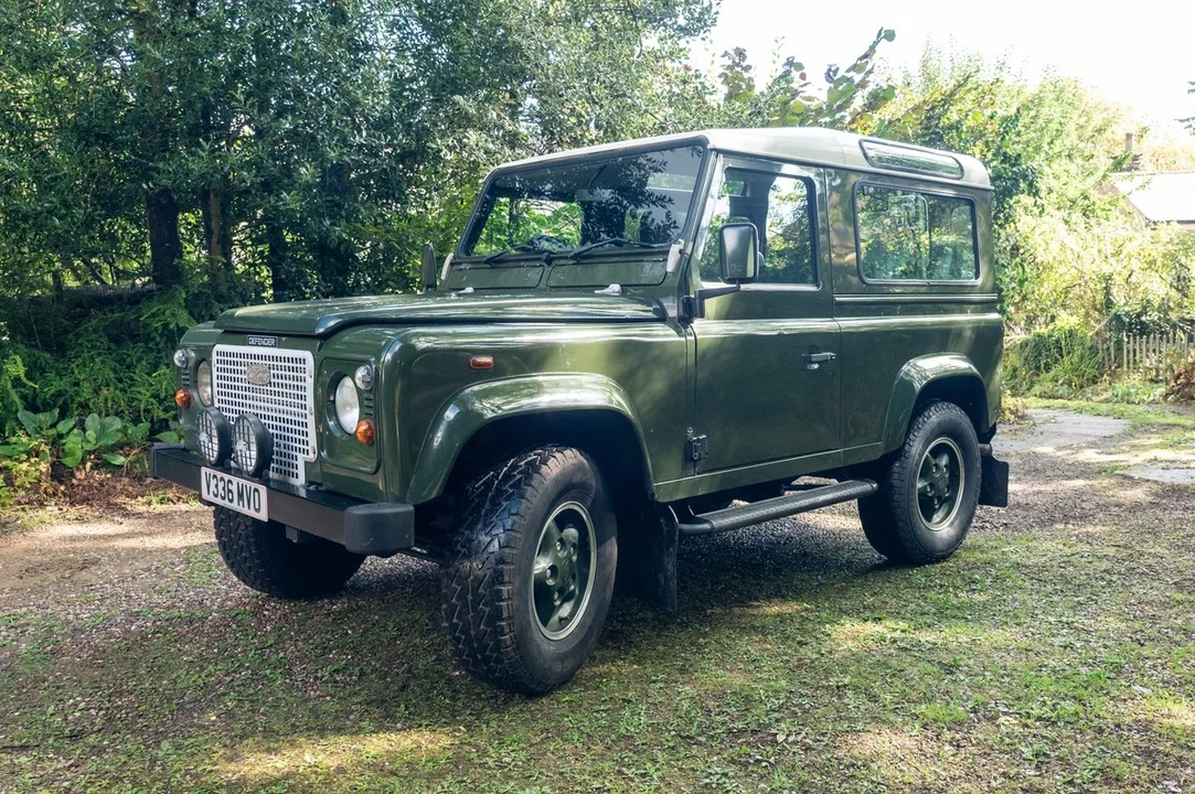 1999 Land Rover Defender 90 - Image 13 of 30