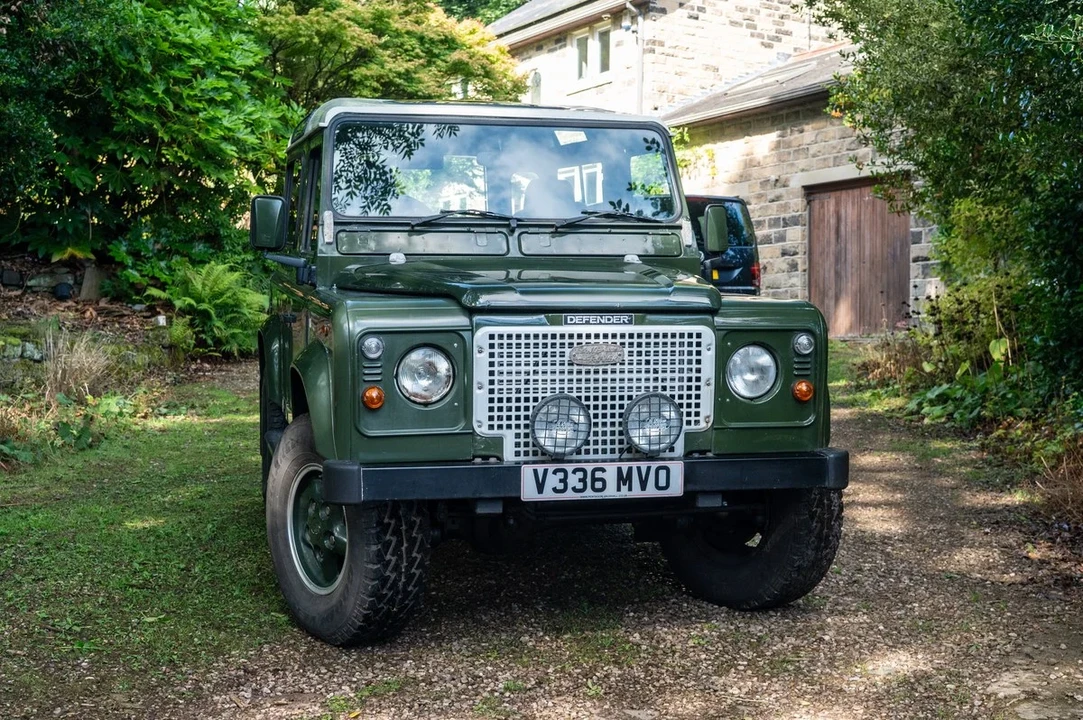 1999 Land Rover Defender 90 - Image 15 of 30